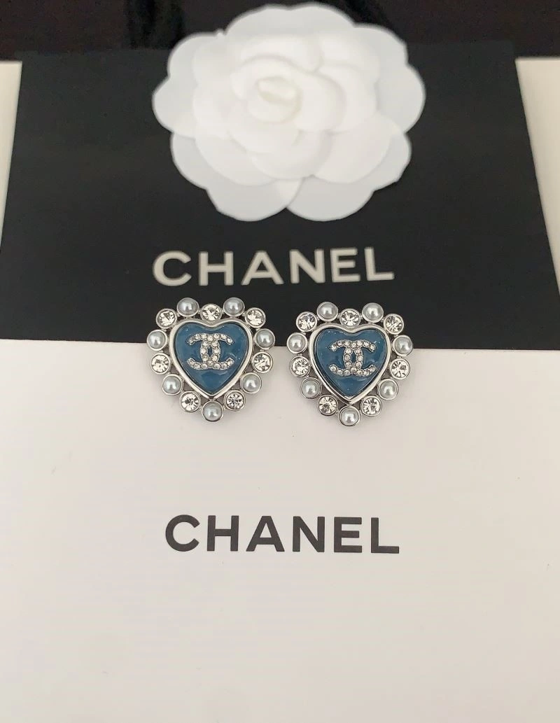 Sleek Chanel Earrings 221346