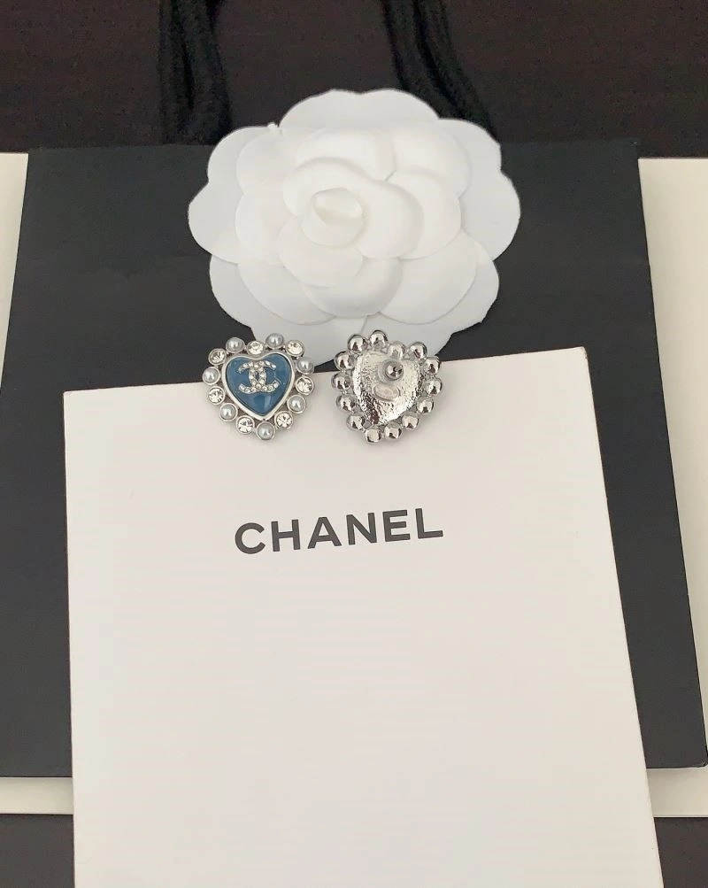 Sleek Chanel Earrings 221346