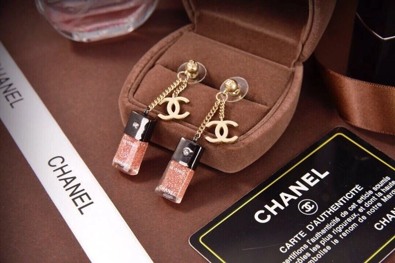 Breathable Chanel Earrings 221337