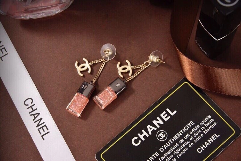 Breathable Chanel Earrings 221337