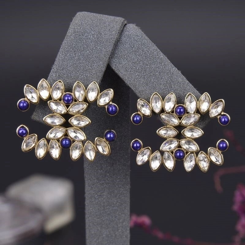 Chanel Earrings Packable 221406