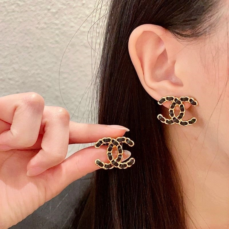 Chanel Earrings Sporty 221343