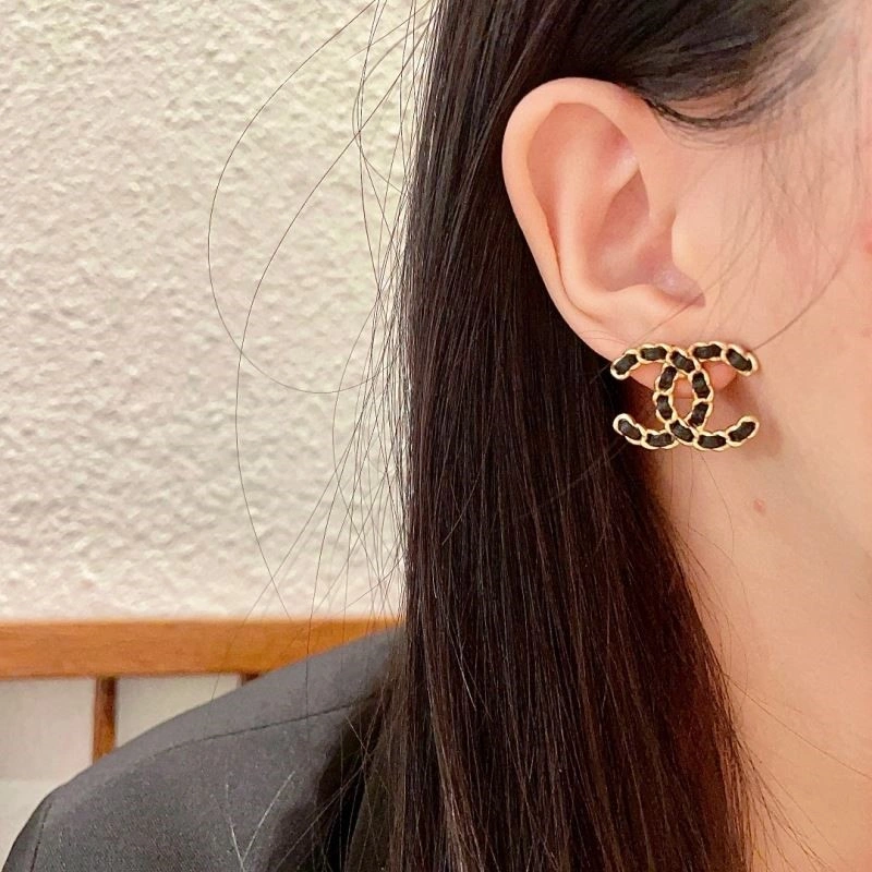 Chanel Earrings Sporty 221343