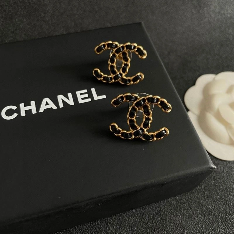 Chanel Earrings Sporty 221343