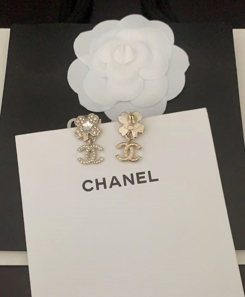 Chanel Earrings Casual 221320
