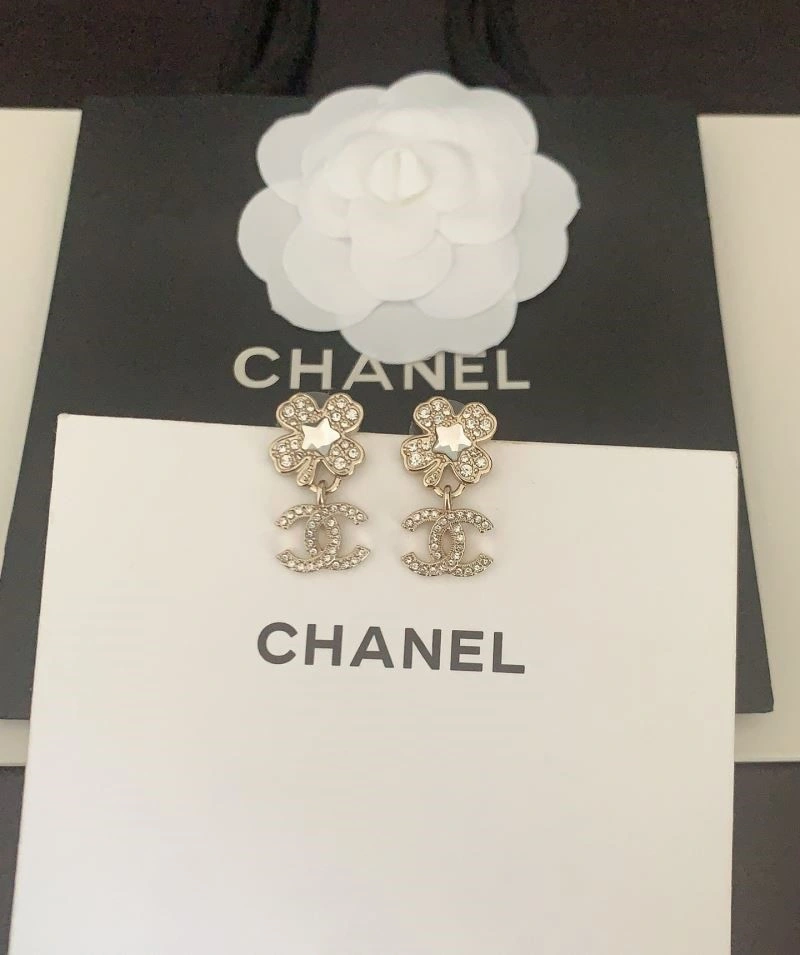 Chanel Earrings Casual 221320