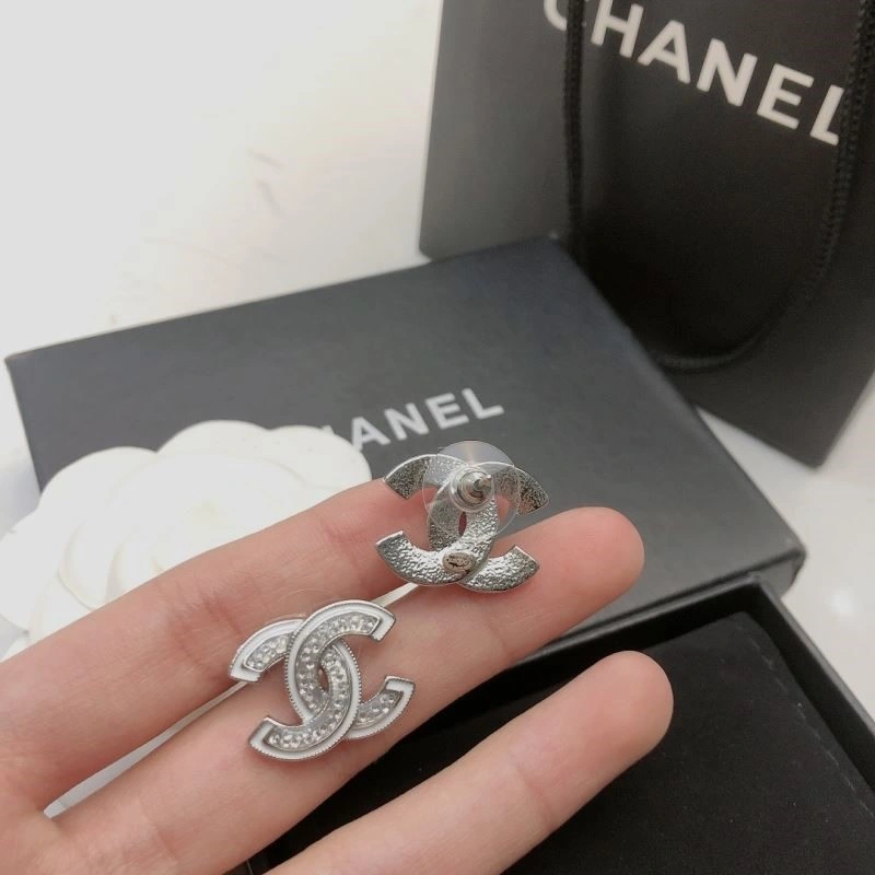 Chanel Earrings Refined 221326