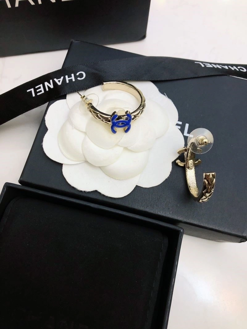 Refined Chanel Earrings 221317