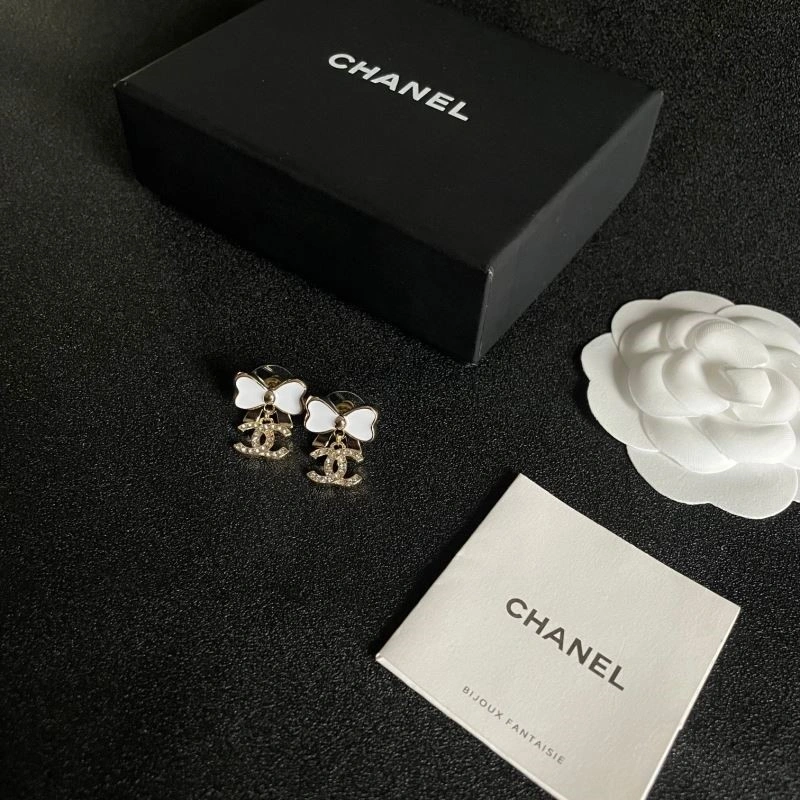 HighQuality Chanel Earrings 221352