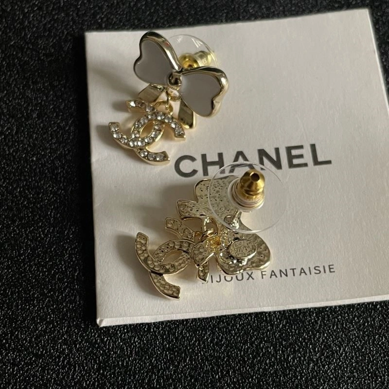 HighQuality Chanel Earrings 221352
