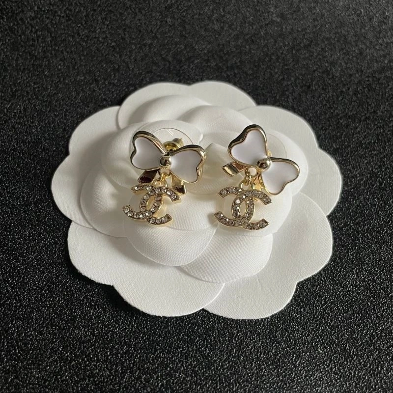 HighQuality Chanel Earrings 221352