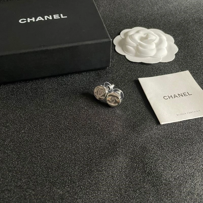 Chanel Earrings Soft 221316