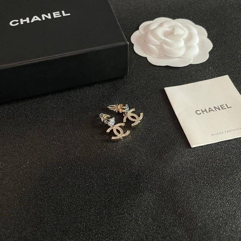 Chanel Earrings Stylish 221452