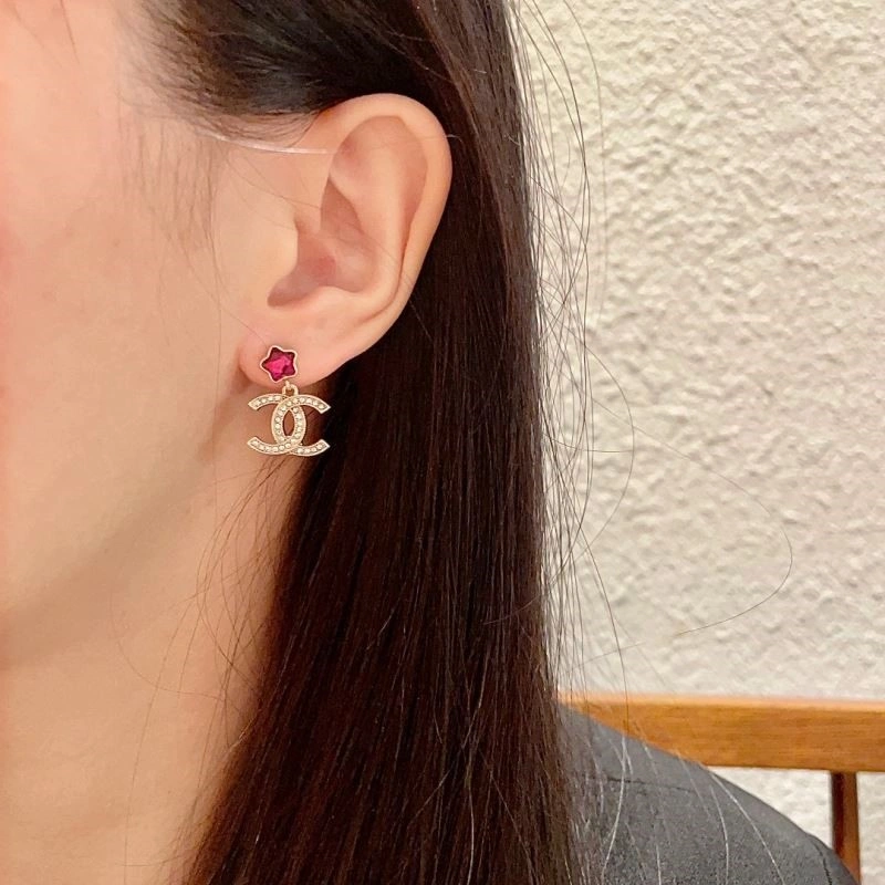 Casual Chanel Earrings 221311