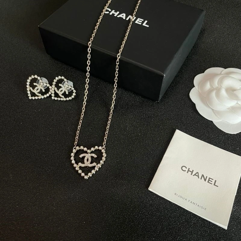 Practical Chanel Earrings 221308