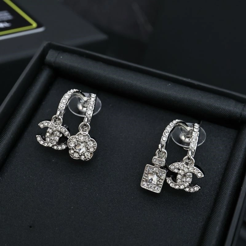 Chanel Earrings Efficient 221373