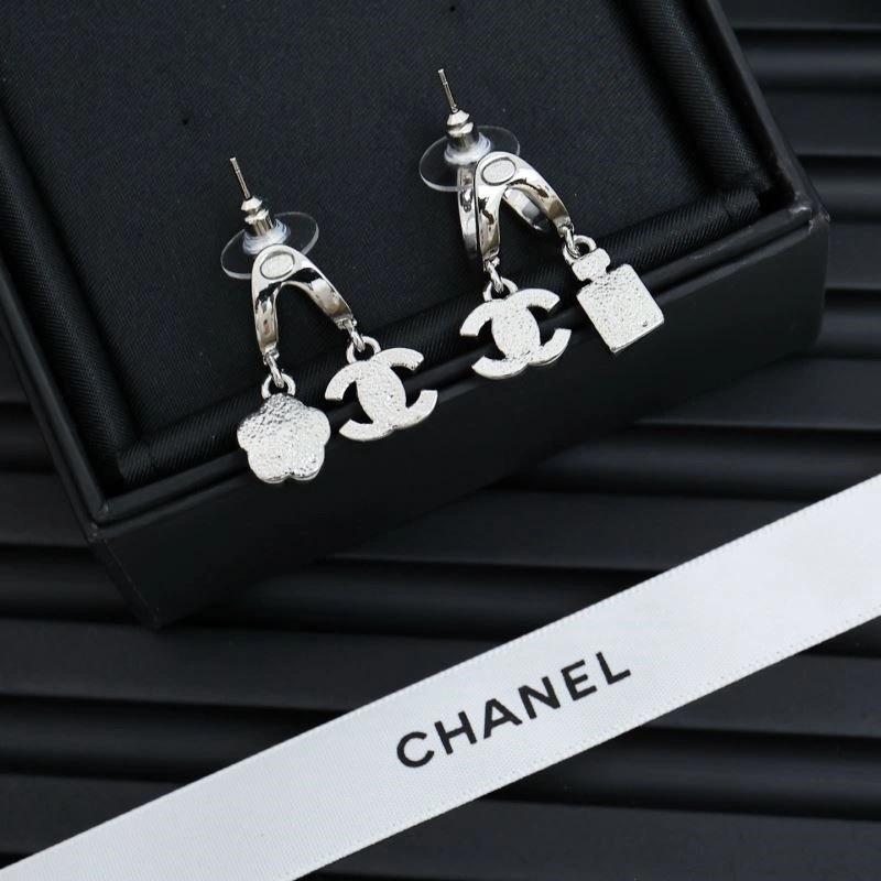 Chanel Earrings Efficient 221373
