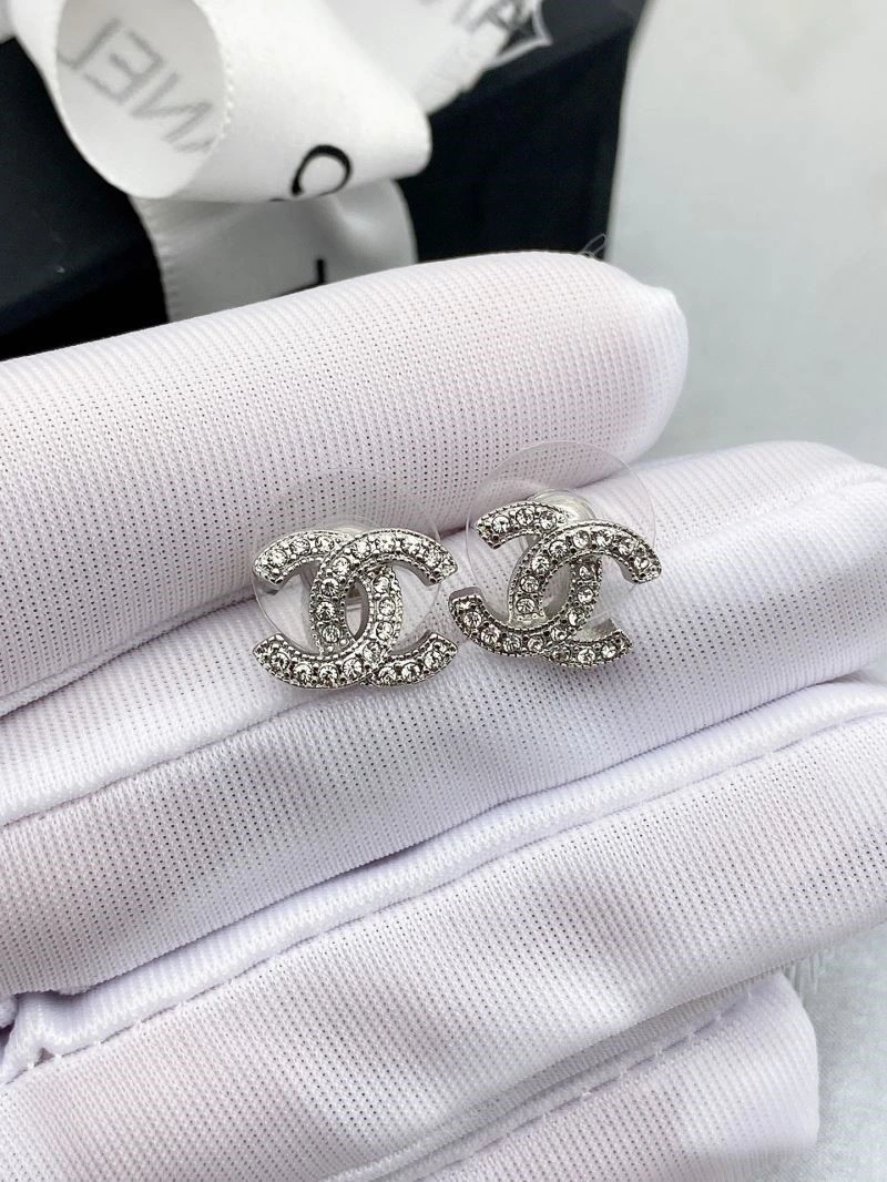 Comfortable Chanel Earrings 221291