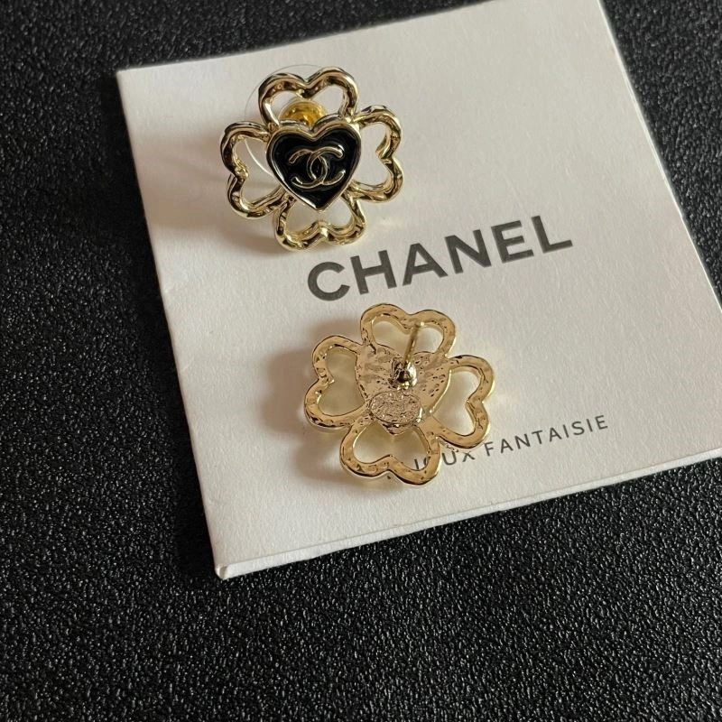 Chic Chanel Earrings 221282