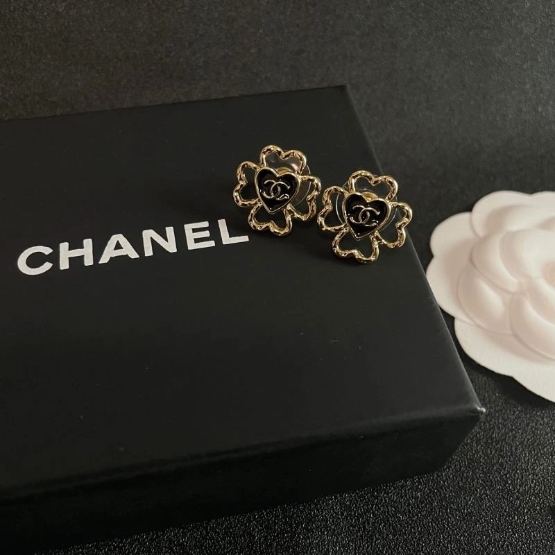Chic Chanel Earrings 221282