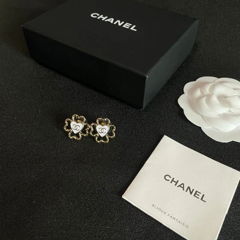 Refined Chanel Earrings 221294