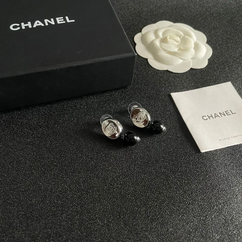 Chanel Earrings SoftTouch 221272