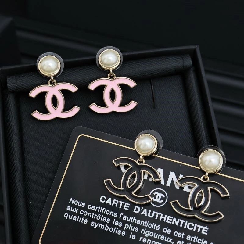 Chanel Earrings Breathable 221280