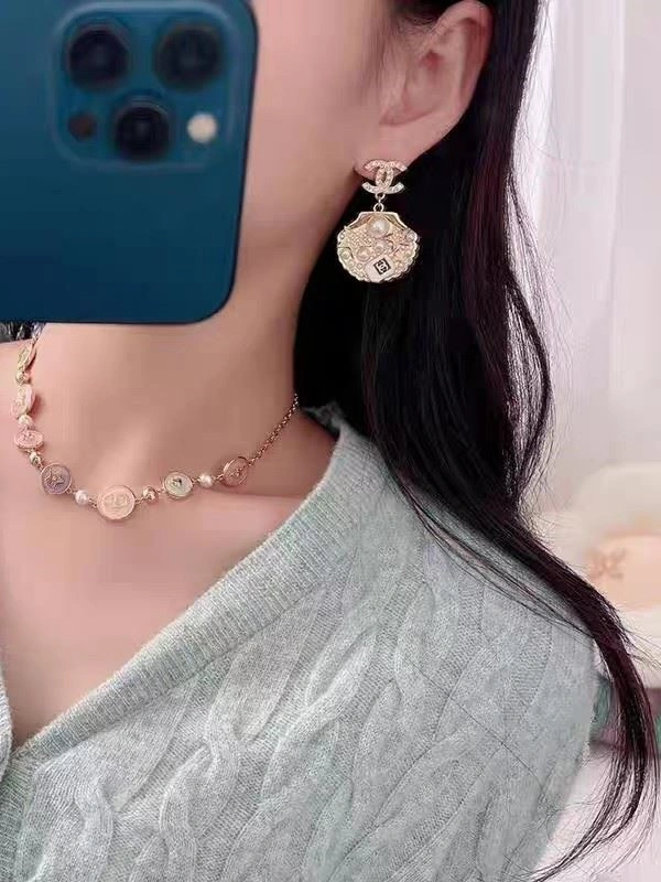 Chanel Earrings MultiPurpose 221258