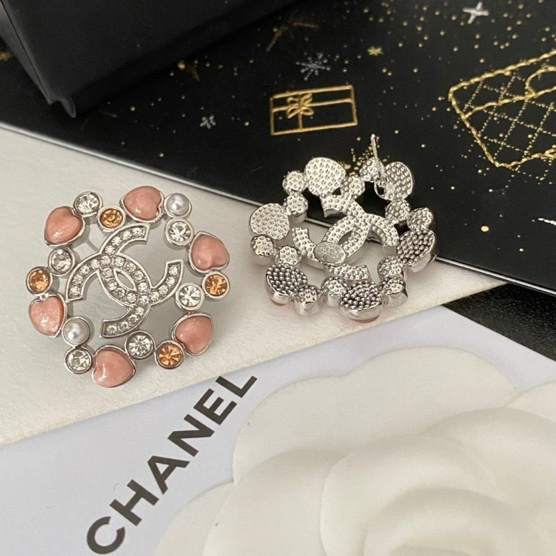 Lightweight Chanel Earrings 221233