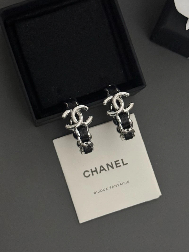 Affordable Chanel Earrings 221238