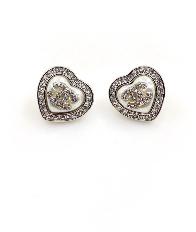 Lightweight Chanel Earrings 221227