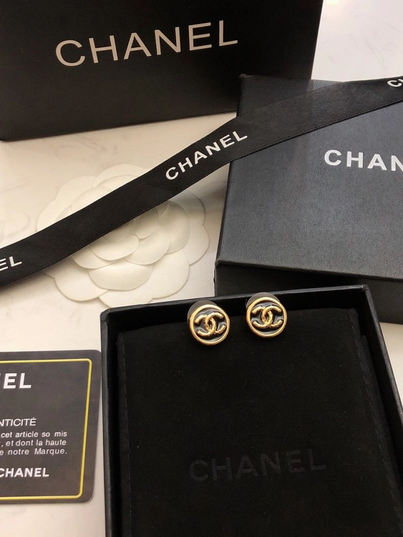 Chanel Earrings Vibrant 221237