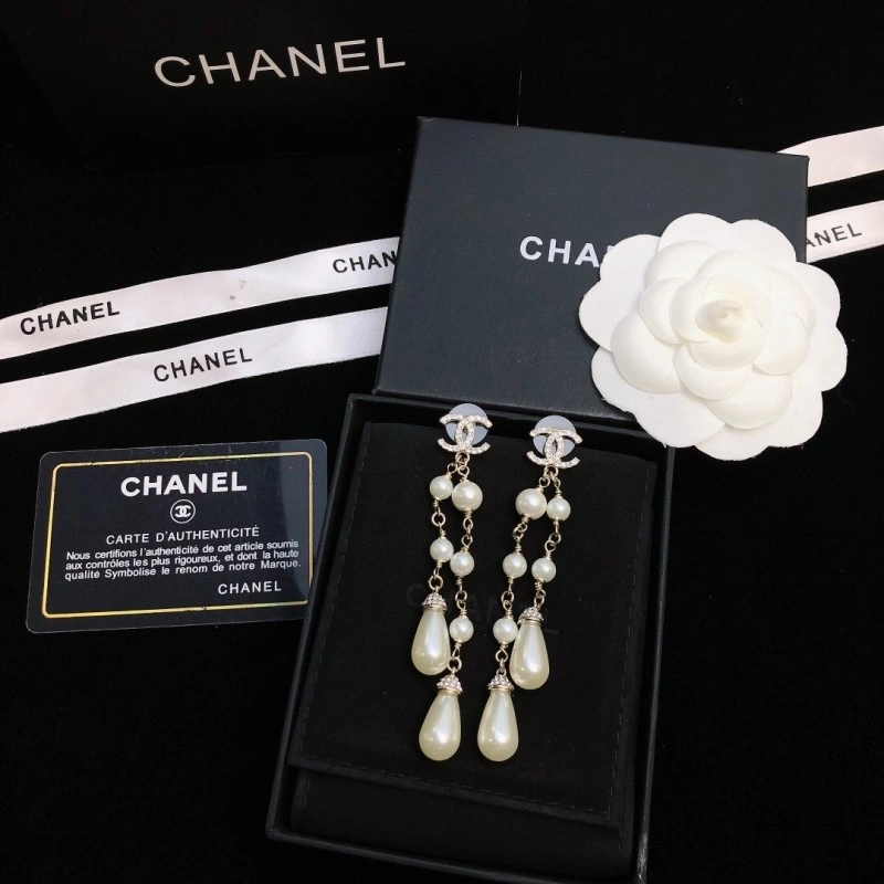 Chanel Earrings OdorResistant 221226
