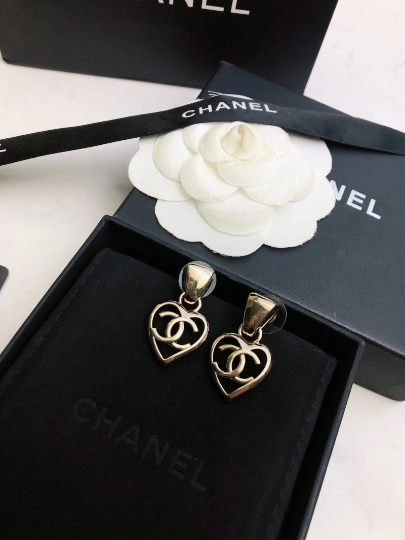 Chanel Earrings Fashionable 221223
