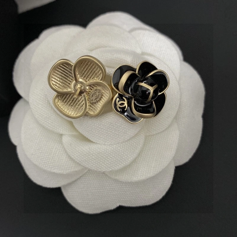 HighPerformance Chanel Earrings 221222