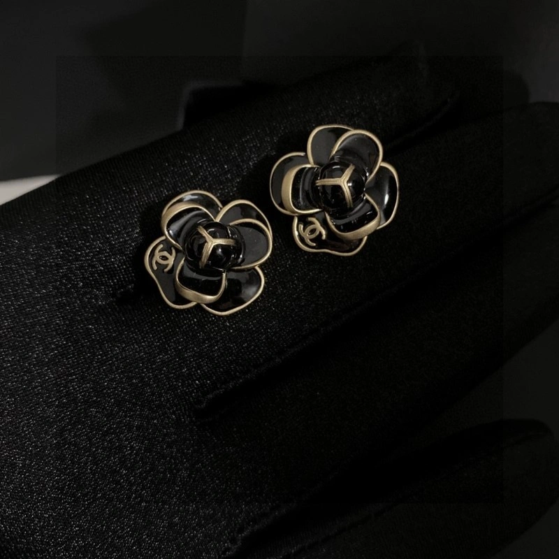 HighPerformance Chanel Earrings 221222