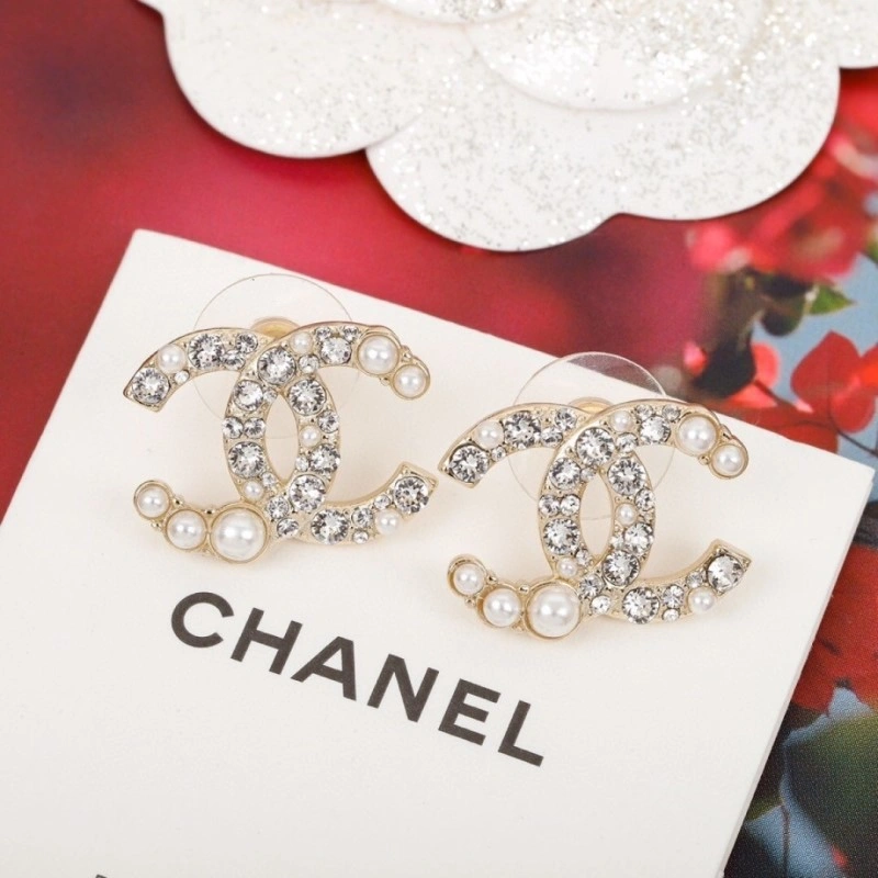 TechFriendly Chanel Earrings 221220