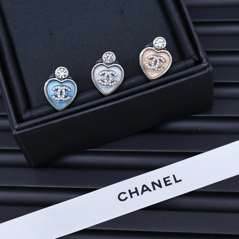 Chanel Earrings EyeCatching 221217