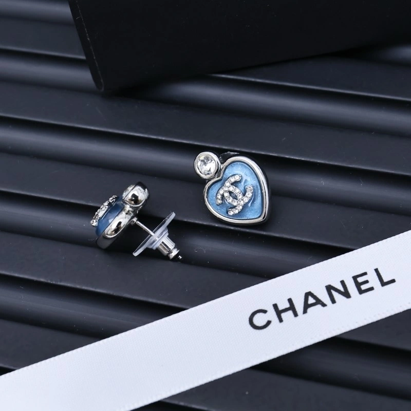 Chanel Earrings EyeCatching 221217