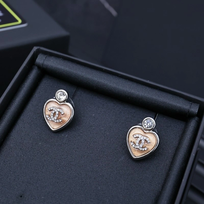 Chanel Earrings EyeCatching 221217