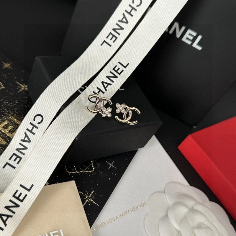 Chanel Earrings Chic 221215