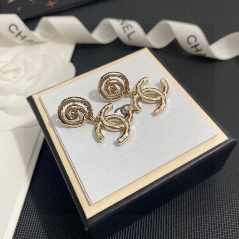 Chanel Earrings Compact 221205