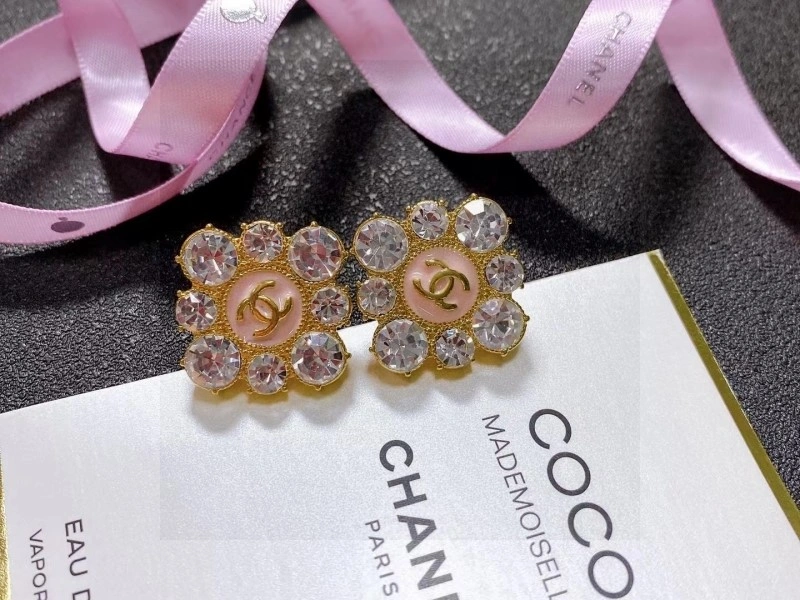 Chanel Earrings RelaxedFit 221200