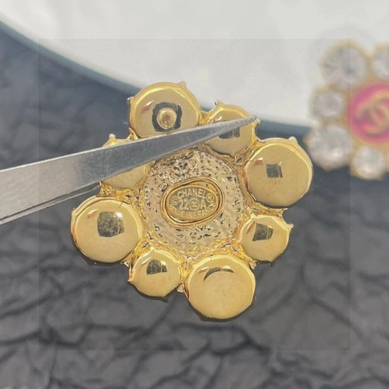 Chanel Earrings RelaxedFit 221200
