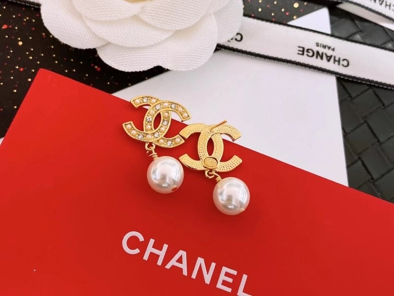 Breathable Chanel Earrings 221193