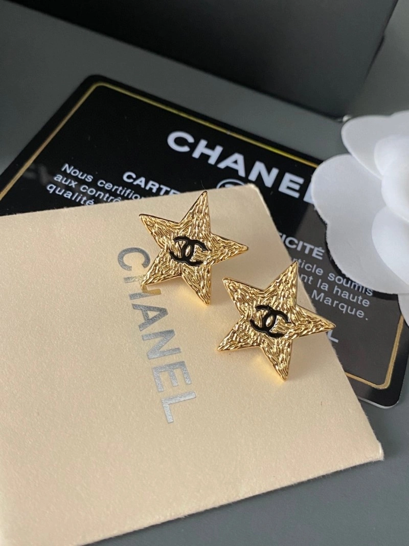 Chanel Earrings Effortless 221182
