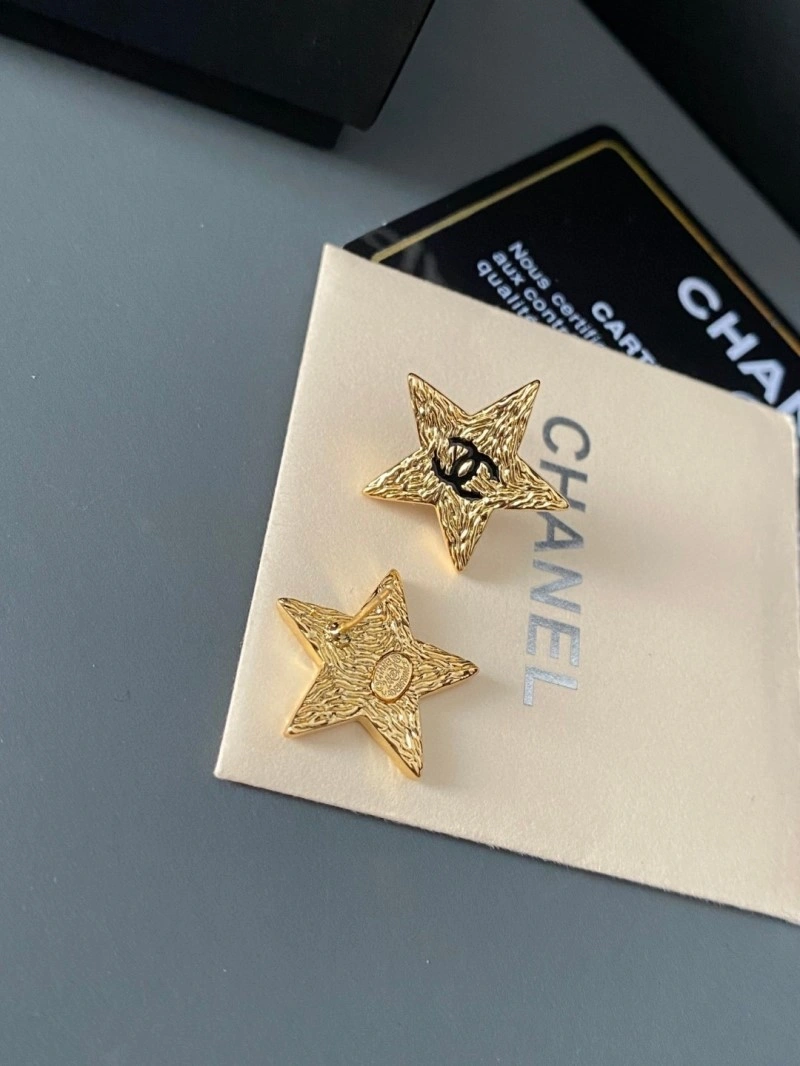 Chanel Earrings Effortless 221182
