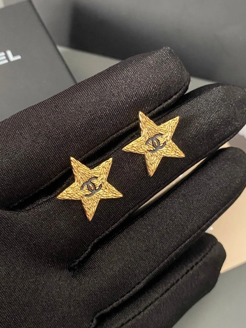 Chanel Earrings Effortless 221182