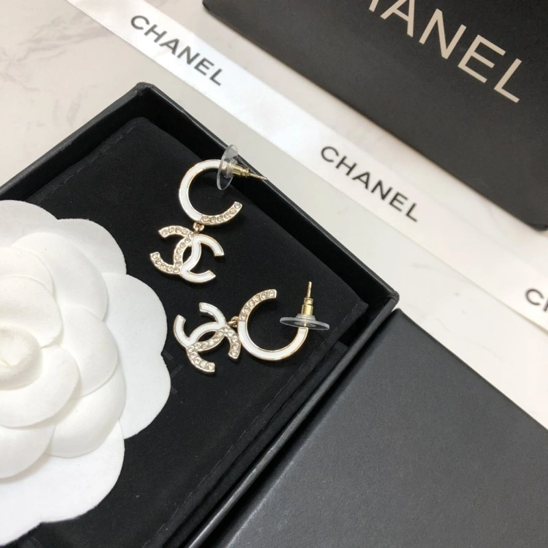 Chanel Earrings Affordable 221175