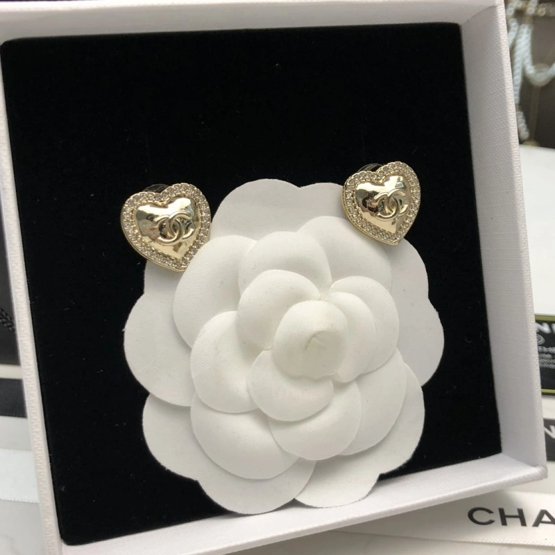 Chanel Earrings Trendsetting 221171